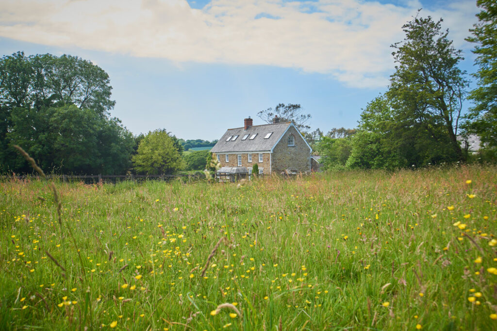 Broom Park is a large country house with extensive grounds.